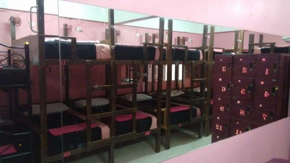 Wild & Wandering Backpacker Hostel & Bar Haad Rin Bagian luar foto
